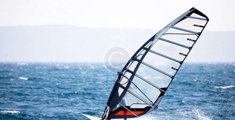 10 Reasons Why Every Girl Should Start Windsurfing